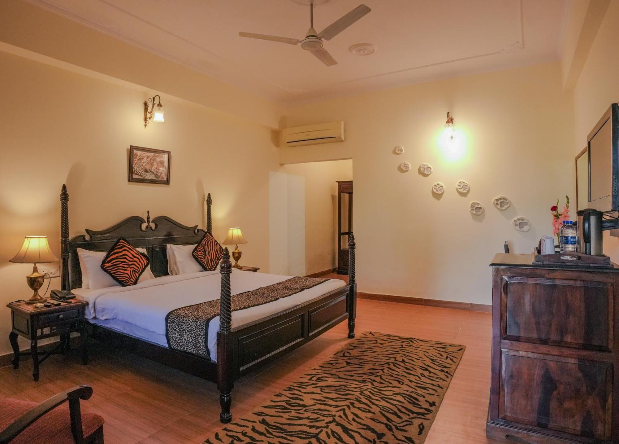 Raj Palace Resort Sawai Madhopur Buitenkant foto